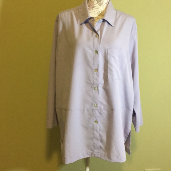 Travelsmith tunic lavender button down - Picture 1 of 4